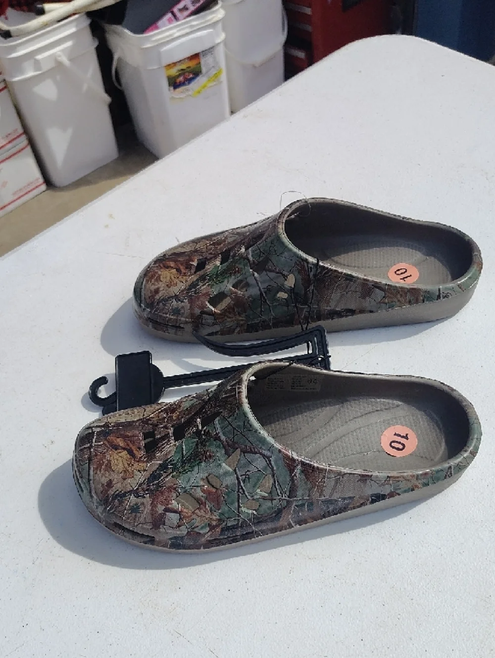 Unbranded Kids Clog Shoes in Camouflage Print -‎ Size 10 1